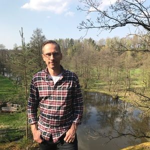 Meet your Posher, Chad